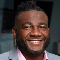 Vernard Hodges, DVM